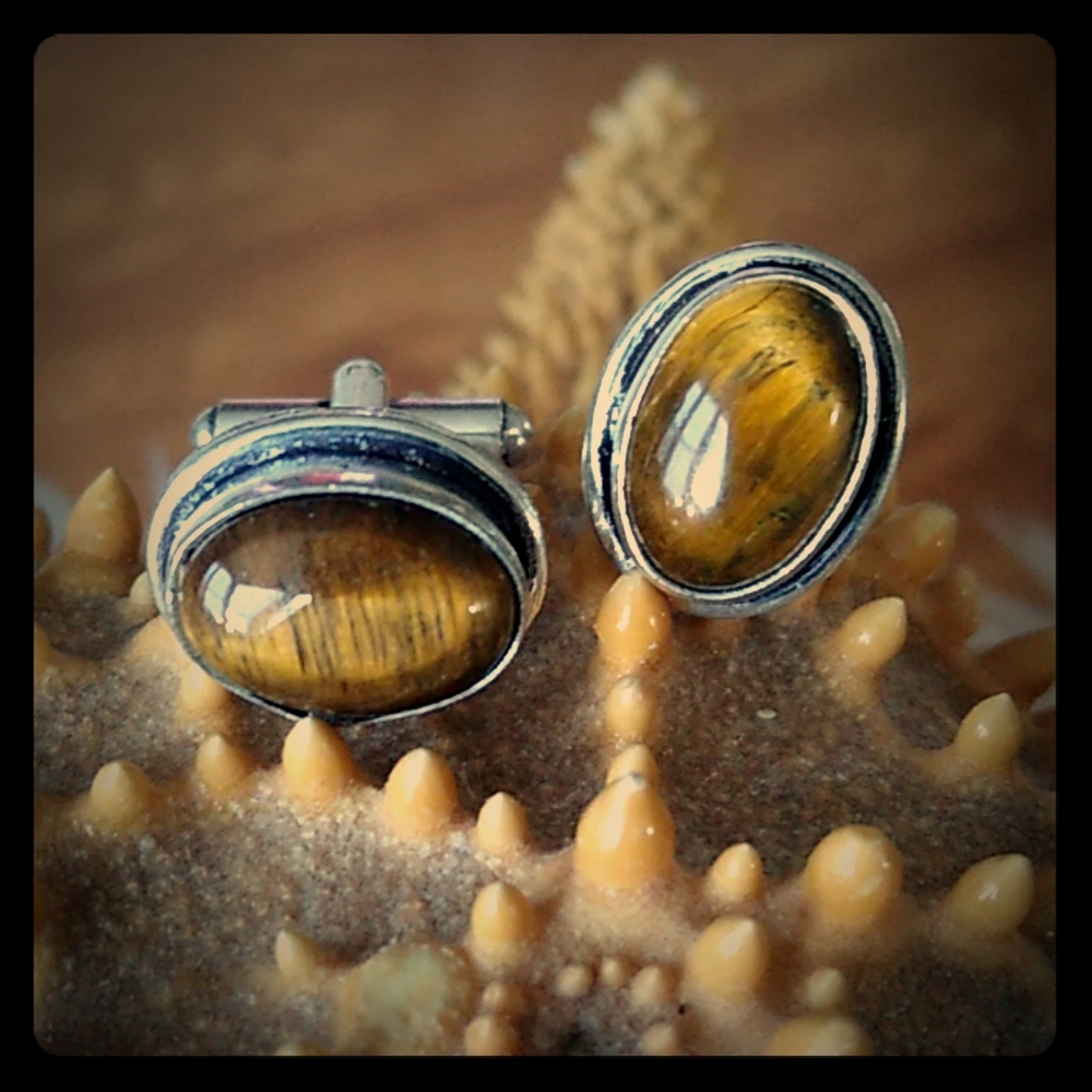 🐯TIGERS EYE CUFFLINKS